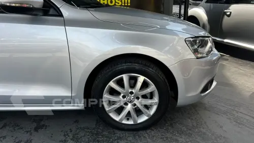 Jetta 2.0 4P FLEX AUTOMÁTICO