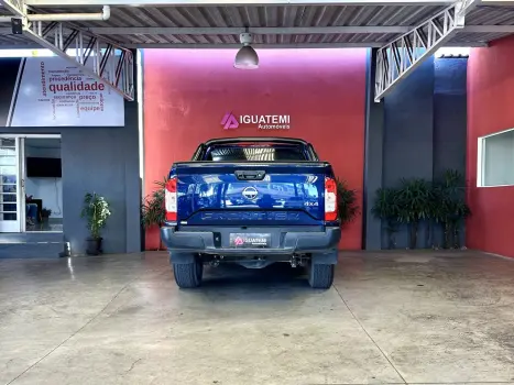 FRONTIER 2.3 16V TURBO DIESEL ATTACK CD 4X4 AUTOMÁTICO