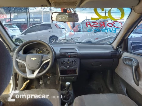 Corsa 1.0 Mpfi Milenium Ii Sedan 8V Gasolina 4P Manual