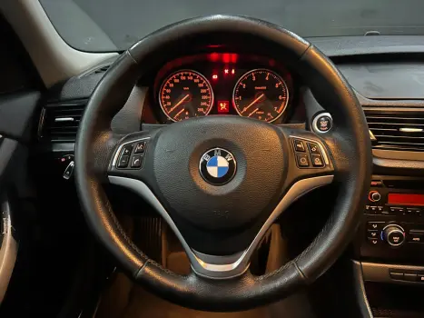 X1 2.0 18I S-DRIVE 4X2 16V GASOLINA 4P AUTOMÁTICO