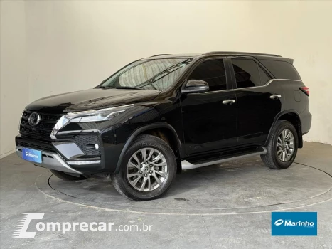 HILUX 2.8 D-4D TURBO DIESEL CD SRX 4X4 AUTOMÁTICO