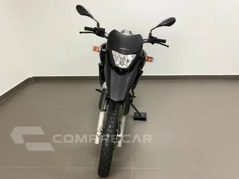 HONDA XRE 300 - PRETO E VERMELHO
