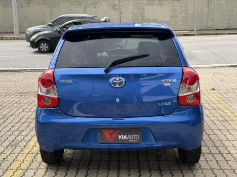 ETIOS HATCH - 1.3 XS 16V 4P MANUAL