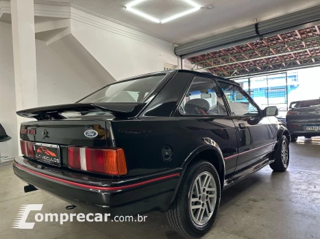 ESCORT 1.8 XR3 8V