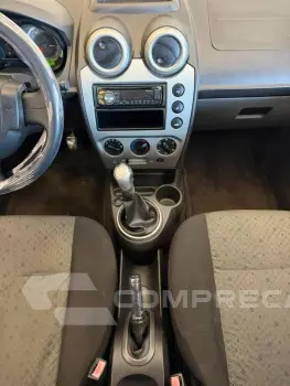 FORD FIESTA 1.0 ROCAM FLEX SE