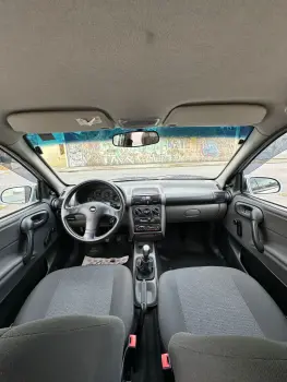 CORSA 1.0 MPFI Classic Sedan 8V