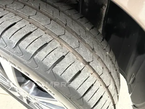 VERSA 1.6 16V SL