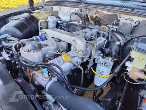 SILVERADO 4.2 D-20 4X2 CS 18V TURBO INTERCOOLER DIESEL 2P MA