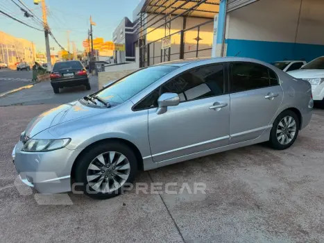 Civic Sed. LXL/LXL SE 1.8 Flex 16V Mec.