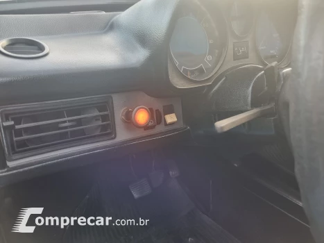 PASSAT 1.6 LS 8V