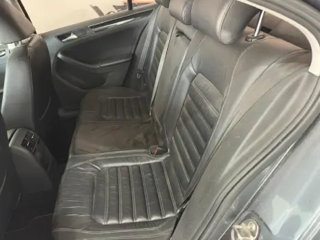 JETTA Highline 2.0 TSI 16V 4p Tiptronic