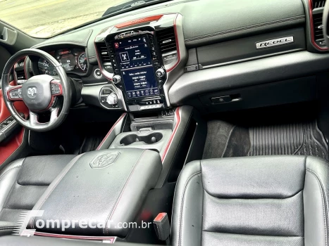 1500 5.7 V8 GASOLINA REBEL CD 4X4 AUTOMÁTICO