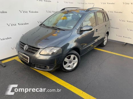 Volkswagen SPACEFOX 1.6 MI Sportline 8V 4 portas