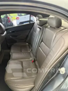 CIVIC 1.8 LXS 16V