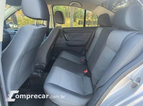 POLO SEDAN 1.6 MI 8V