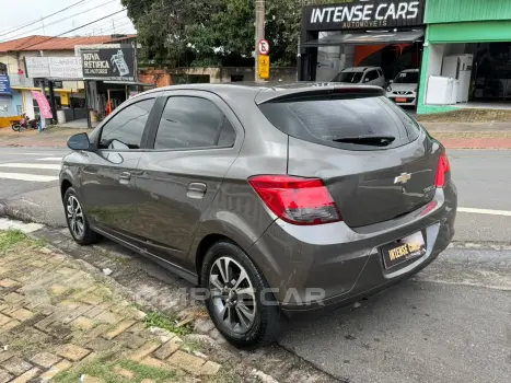 ONIX 1.4 MPFI LTZ 8V