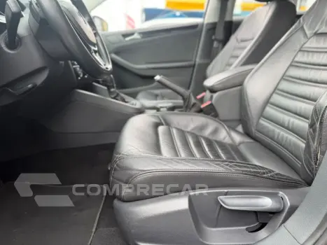 JETTA Highline 2.0 TSI 16V 4p Tiptronic