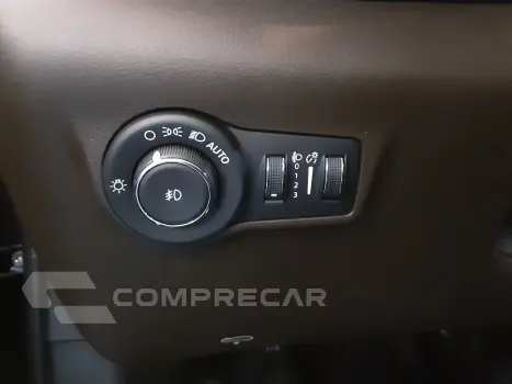 COMMANDER 1.3 T270 TURBO FLEX OVERLAND AT6