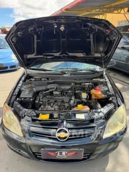 CELTA 1.0 MPFI Life 8V