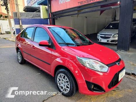 FIESTA 1.6 MPI Class Sedan 8V