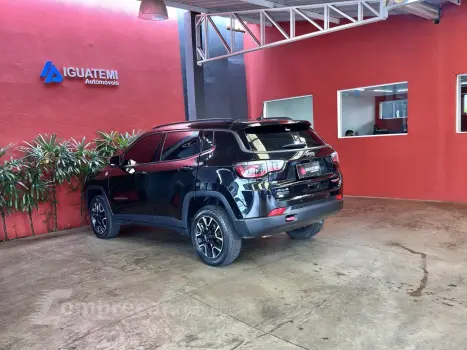 COMPASS 2.0 16V DIESEL TRAILHAWK 4X4 AUTOMÁTICO