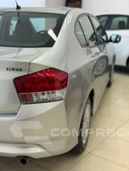 CITY Sedan LX 1.5 Flex 16V 4p Aut.