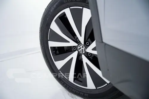 TAOS Highline 1.4 250 TSI Flex Aut.
