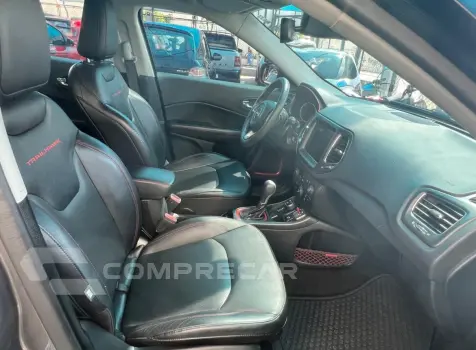 COMPASS 2.0 16V Trailhawk 4X4