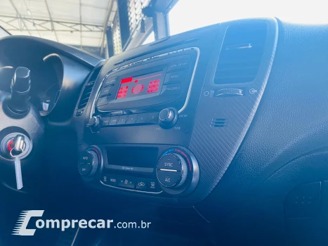 CERATO 1.6 Sedan 16V