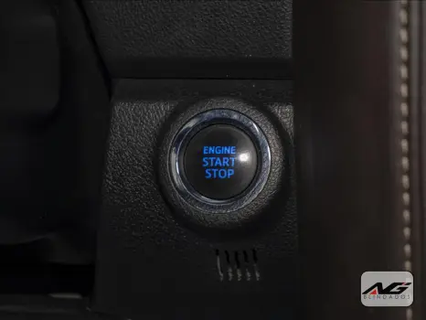 HILUX SW4 2.7 SRV 7 Lugares 4X2 16V