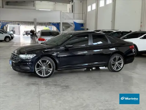 JETTA 1.4 250 TSI TOTAL FLEX R-LINE TIPTRONIC