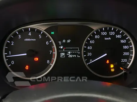 KICKS Active 1.6 16V Flex Aut.