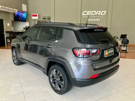 Compass 1.3 16V 4P FLEX LONGITUDE 80 ANOS T270 TURBO AUTOMÁT