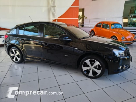 Cruze Hatch 1.8 16V 4P LT SPORT FLEX