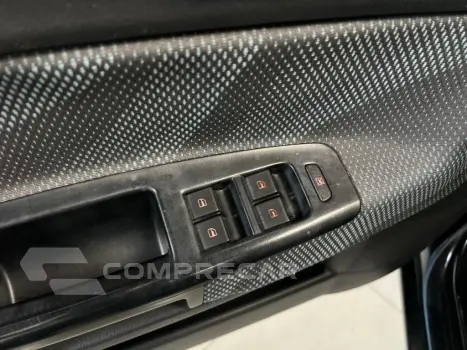 POLO 1.6 MI 8V E-FLEX 4P MANUAL