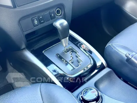 L200 TRITON 2.4 16V TURBO DIESEL SPORT HPE TOP CD 4P 4X4 AUT