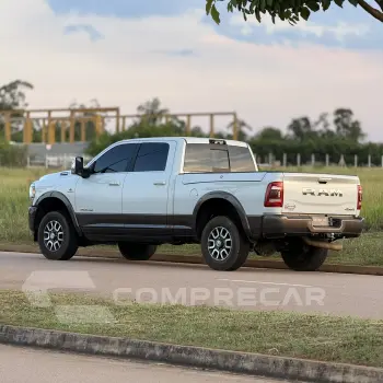 3500 6.7 I6 Turbo Limited Longhorn CD 4X4