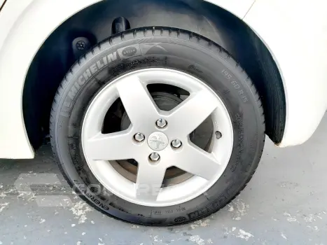 208 Active/Active Pack 1.5 Flex 8V 5p