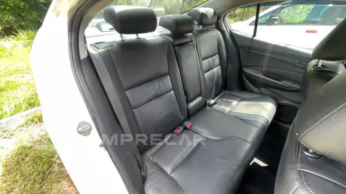 CITY 1.5 LX Sedan 16V