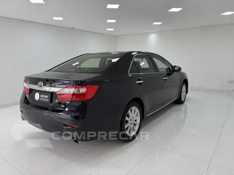 CAMRY 3.0 Wagon XLE V6 24V