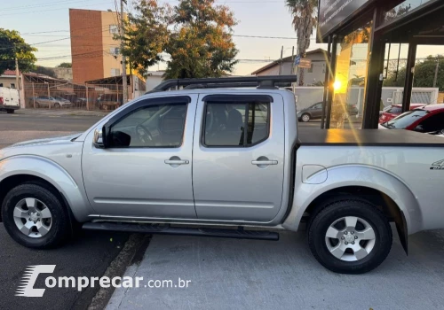 Frontier LE CD 4x4 2.5 TB Diesel Mec.