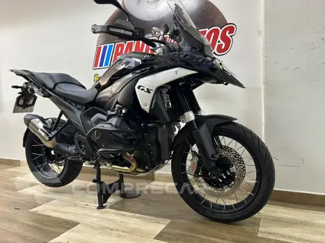 BMW R 1300 GS TRIPLE BLACK