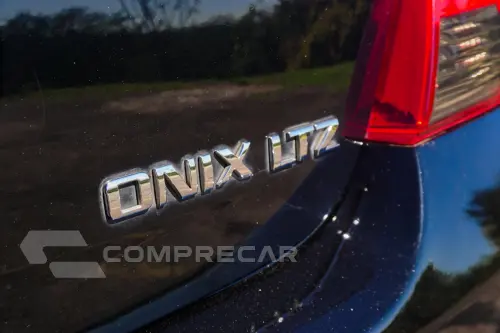 ONIX HATCH LTZ 1.4 8V FlexPower 5p Mec.