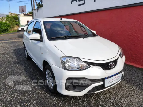Toyota ETIOS 1.3 X 16V 4 portas