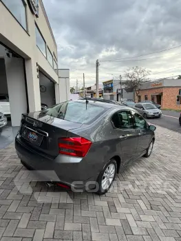 CITY Sedan LX 1.5 Flex 16V 4p Aut.