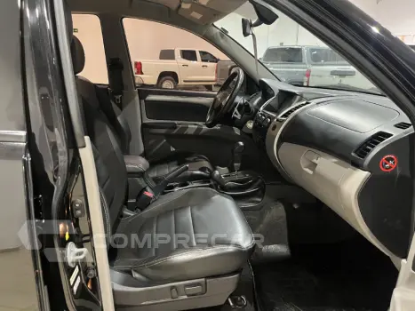 PAJERO 3.2 HPE 4X4 7 Lugares 16V Turbo Intercooler