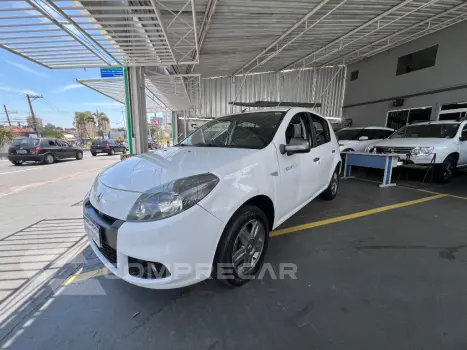Renault SANDERO TechRun Hi-Flex 1.0 16V 5p 4 portas