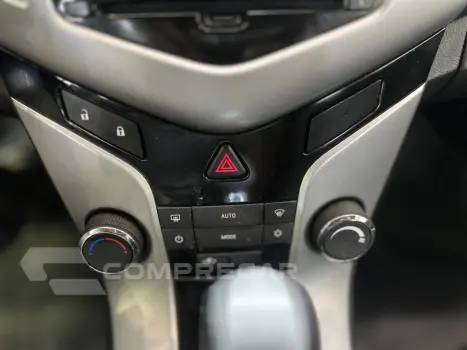 CRUZE 1.8 LT 16V FLEX 4P AUTOMÁTICO