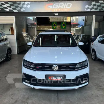 Volkswagen TIGUAN 2.0 300 TSI Allspace R-line 4 portas