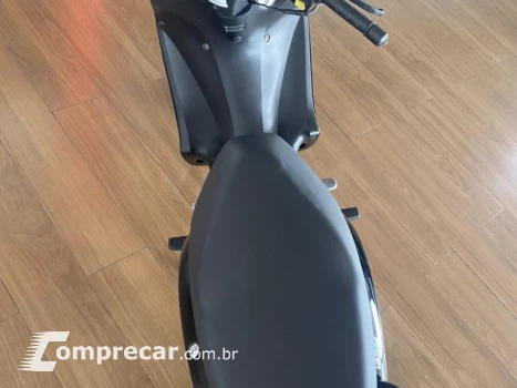 BIZ 125 ES - Utilitária